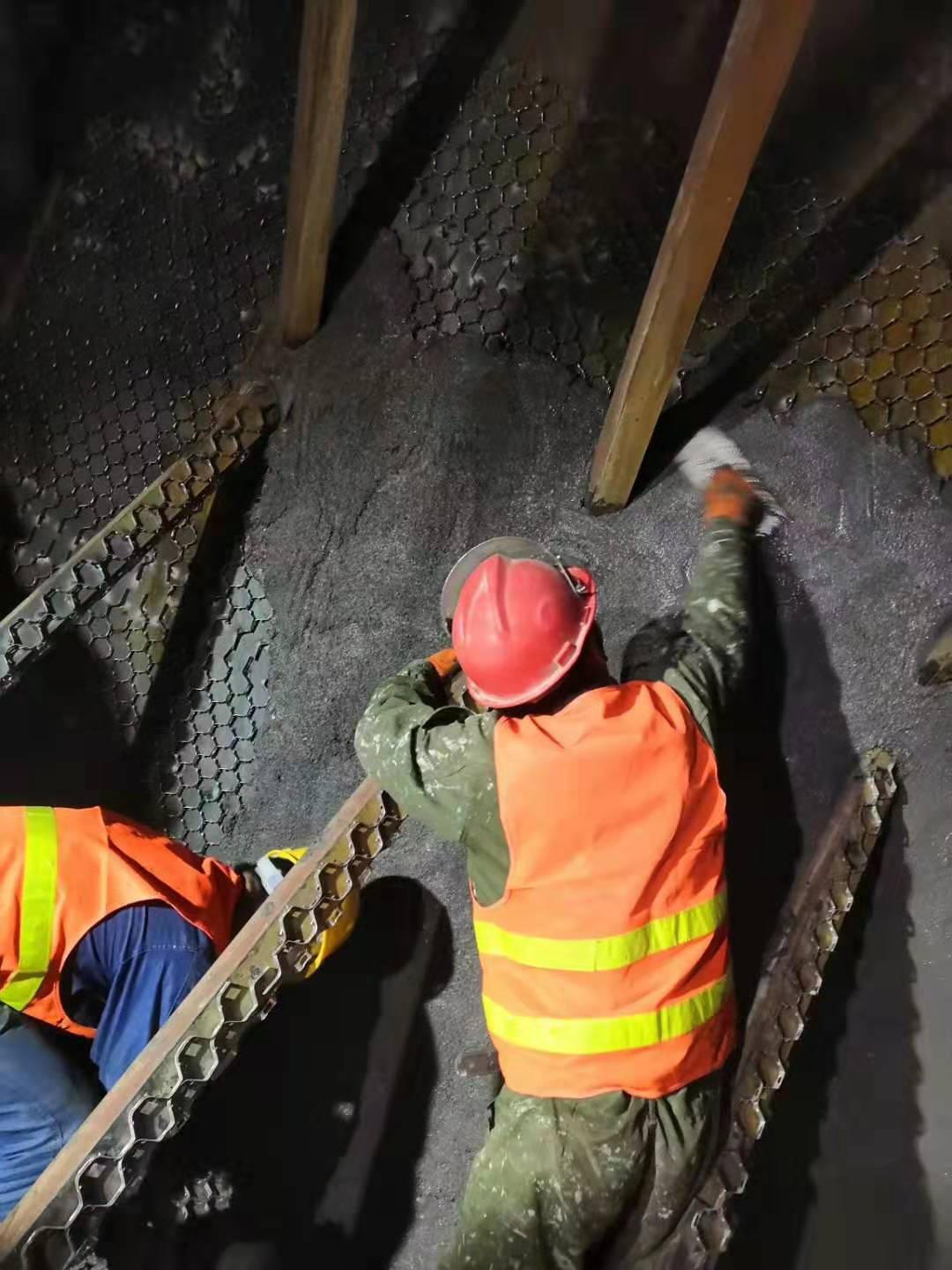 碳化硅耐磨陶瓷涂料 碳化硅耐磨陶瓷涂料